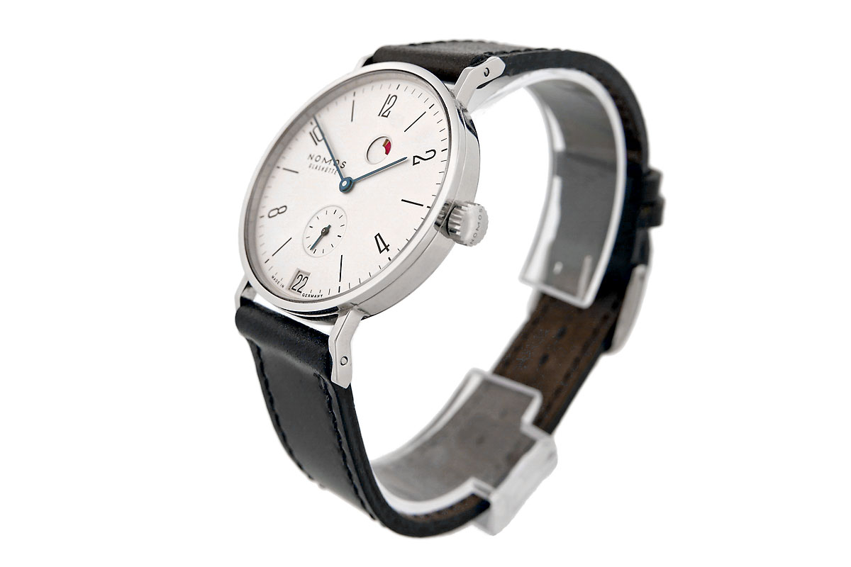 NOMOS GLASHÜTTE