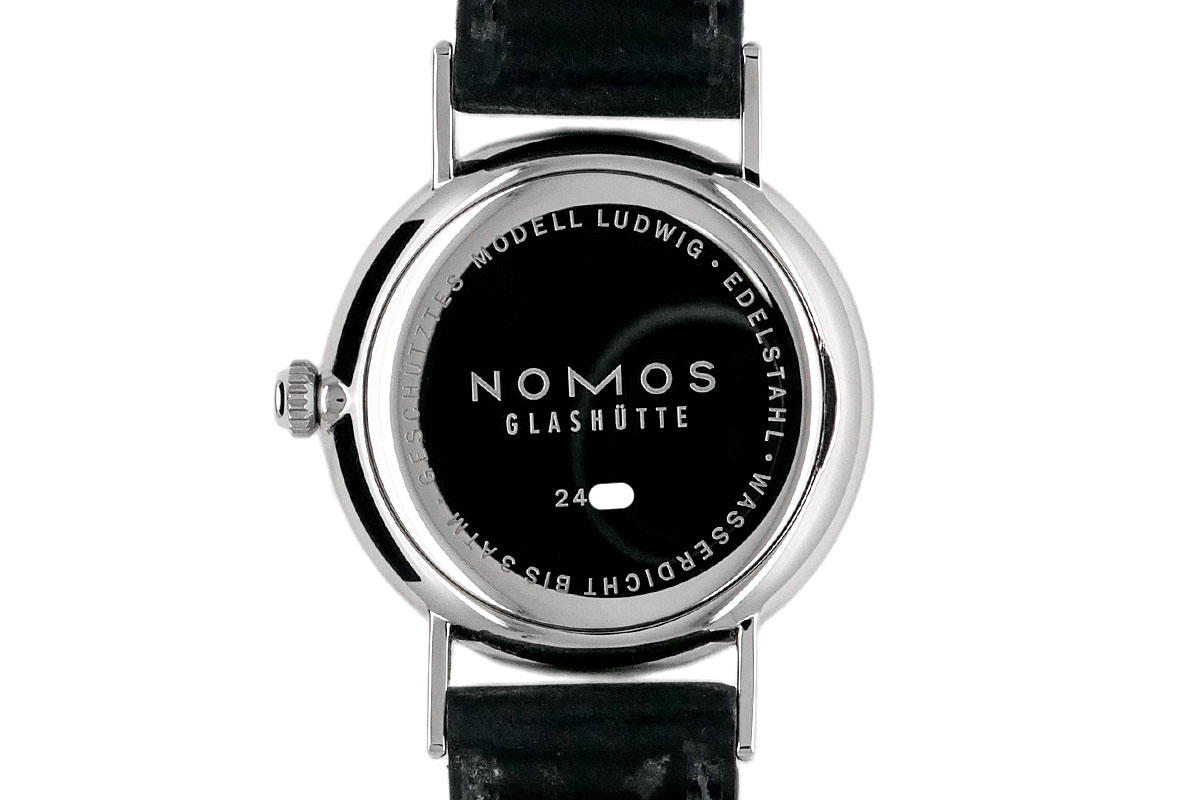 NOMOS GLASHÜTTE Ludwig Handaufzug Referenz 201 mit weissem Zifferblatt